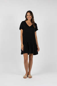 Humidity - Milano Shift Dress // Black