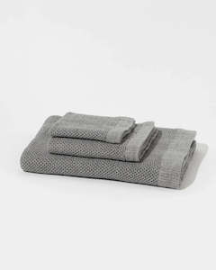 Vintage Waffle Bath Towel - Washed Grey