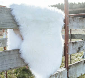 NZ Longwool Sheepskin  - Ivory