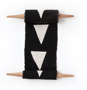 Textile Totems - Purpose Black / White