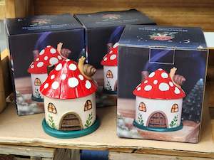 Mushroom House Incense Cone Burner