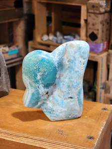 Crystal glass: Smithsonite/Aragonite Freeform