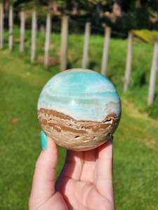 Crystal glass: Caribbean Calcite Sphere