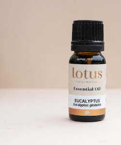 Crystal glass: Eucalyptus Essential Oil 10ml