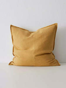 Store-based retail: Como Cushion - Amber