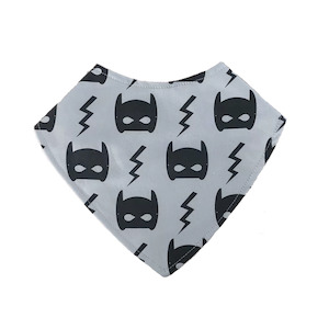 Eversweet Baby: Dribble Bib | Batmask