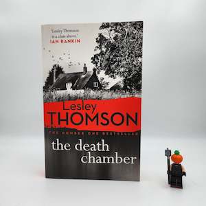 The Death Chamber (The Detective's Daughter #6) - Lesley Thomson