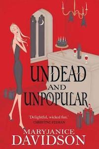 Second hand goods: Undead And Unpopular - By MaryJanice Davidson