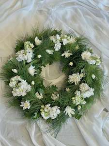 Florist: Fresh Christmas Wreath - Frosty the Snowman