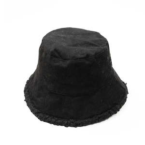 Gift: Sasha Winter Bucket Hat Black