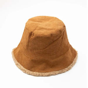 Gift: Sasha Winter Bucket Tan