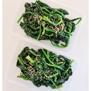 Takeaway food: Seasoned Spinach (시금치 나물)