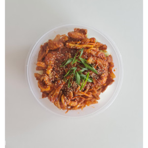 Takeaway food: Spicy pork belly and squid (오삼 불고기)