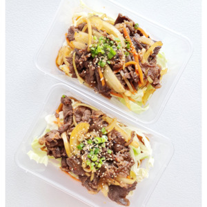 Takeaway food: Bulgogi - soy sauce marinated beef (불고기)