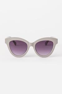 Stella and Gemma Vivi Sunglasses Matt Grey