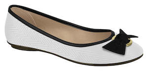 Shoe: Moleca 5291.635 Women Fashion Flats in White