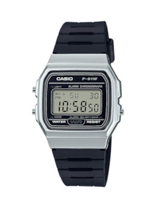 Casio - Basic Men's Digital Retro Black & Silver Watch