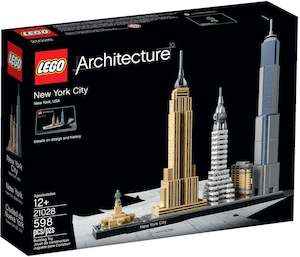 Toy: LEGO Architecture 21028 New York City