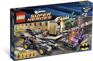 LEGO DC 6864 Batmobile and the Two-Face Chase