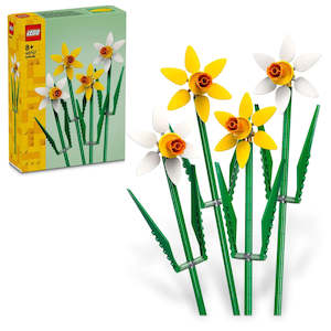 LEGO Iconic 40747 Daffodils