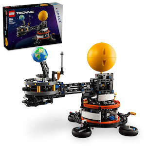 LEGO Technic 42179 Planet Earth and Moon in Orbit