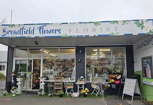 Florist: An introduction to Broadfield Flowers