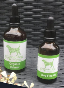 Animal food manufacturing: Organic Calmer 100 ml Special Offer - with FREE Flea Oil 50 ml valued at $15.95