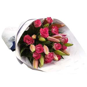 Hot Pink Lily & Rose Bouquet