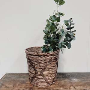 Rattan Pot w Zig Zag