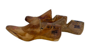 Vintage Shoe lasts-various sizes