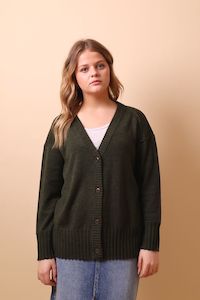 Yarnsmith Onyx Cardigan Merino Army