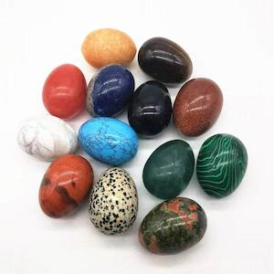 Clothing: Mini Mystery Crystal Egg