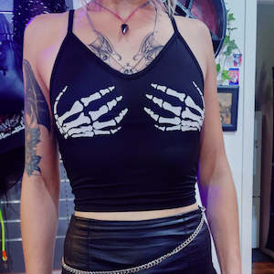 Clothing: Grim Grip Crop Top