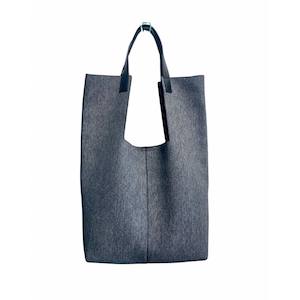 Cut Out Tote Bag - Black