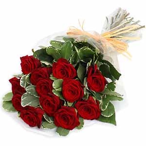 Flower: Red Rose Bouquet