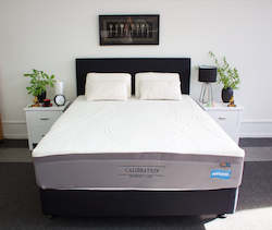 Calibration Hybrid King Mattress