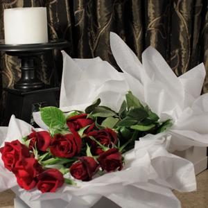 Make a Statement with Long Stemmed Roses