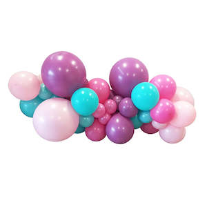 Bubblegum Pop Balloon Garland by Pop Balloons