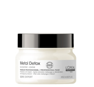 Beauty salon: L'Oréal Professionnel Metal Detox Mask