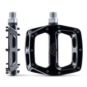 DMR V12 Pedals