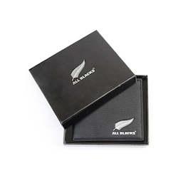 Clothing: Men's Wallet with Gift Box