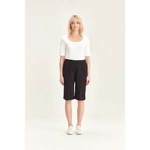 Acrobat Rolled Short black