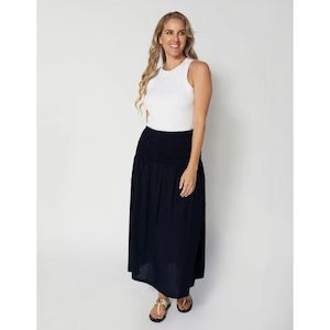 Womenswear: Tuva Skirt black