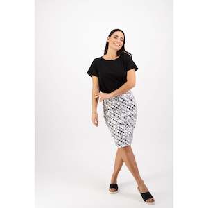 printed light weight skirt oreo