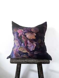 Creative art: Hydrangea 100% Linen Cushion