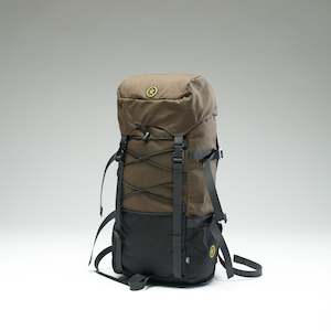 Clothing wholesaling: Huntaway 55L Backpack