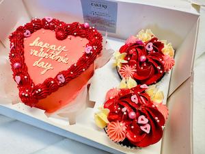 Valentine’s Day Bento Cake with Regular Cupcakes