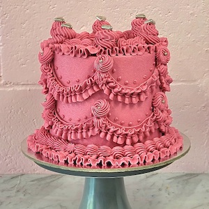 Monochrome Vintage Cake