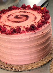 Vanilla & Raspberry Cake Cakewise