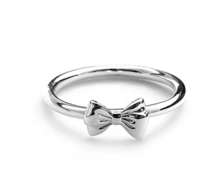 Micro Bow Ring - S